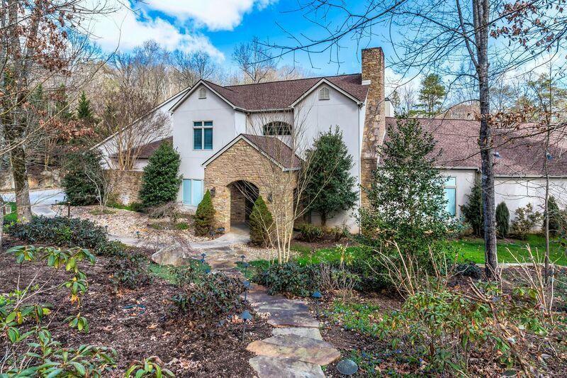 5203 Rio Vista Lane - Photo 1
