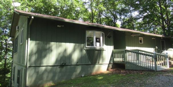 2163 Waters End Rd - Photo 1