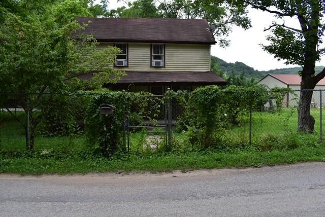 5640 Brimstone Rd - Photo 1