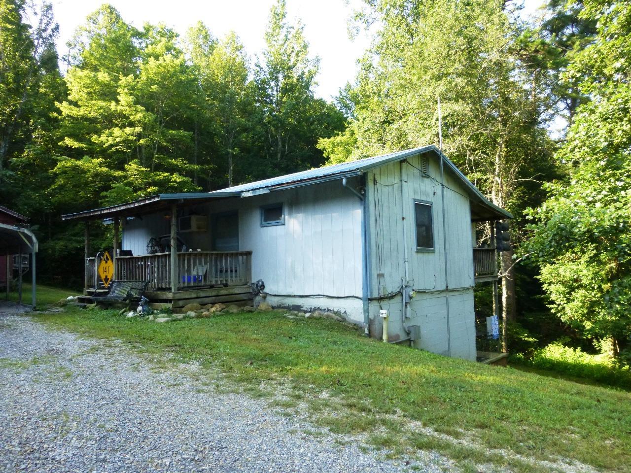 2930 Arch Rd - Photo 1