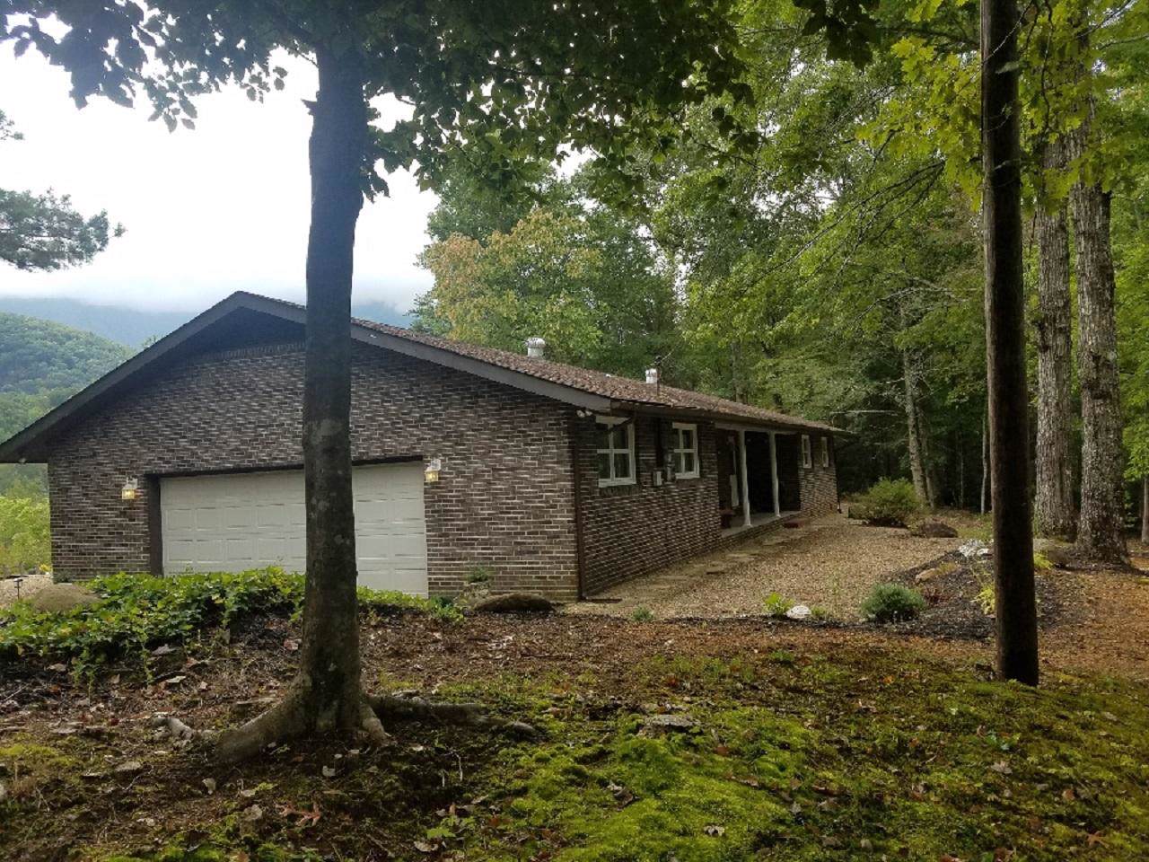 4965 Cote Way - Photo 1