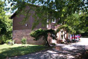 4811 Riversedge Rd - Photo 1