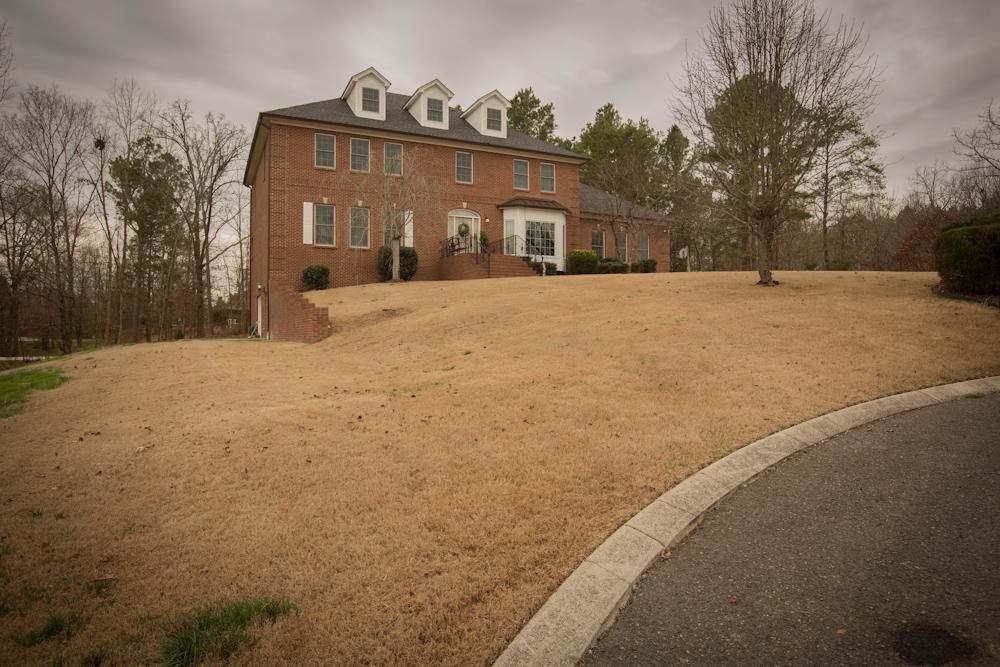 3233 Ridge Top Dr Nw - Photo 1