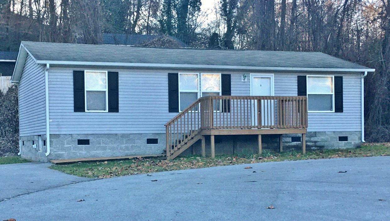 127 Greenwood Rd - Photo 1