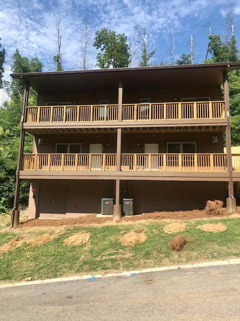 121 Village Dr - Photo 1