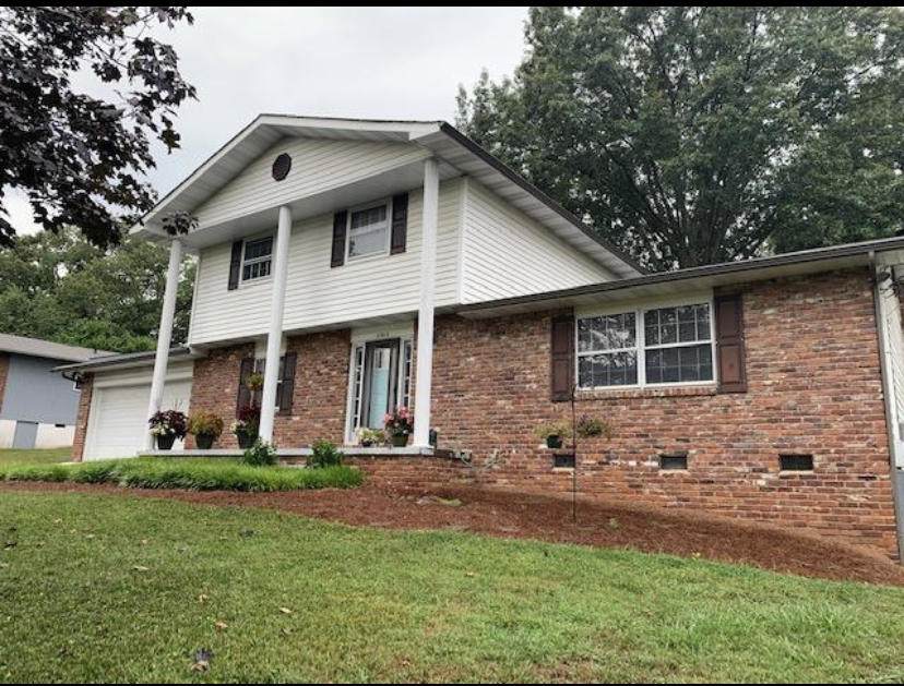 11913 Berwick Lane - Photo 1