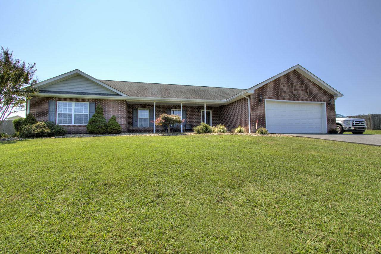 1842 Pheasant Crossing Drive - Photo 1