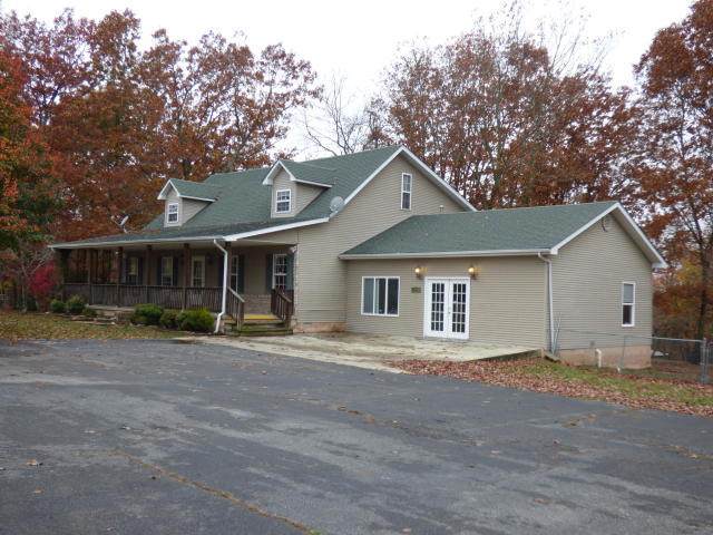 3239 Peavine Rd - Photo 1
