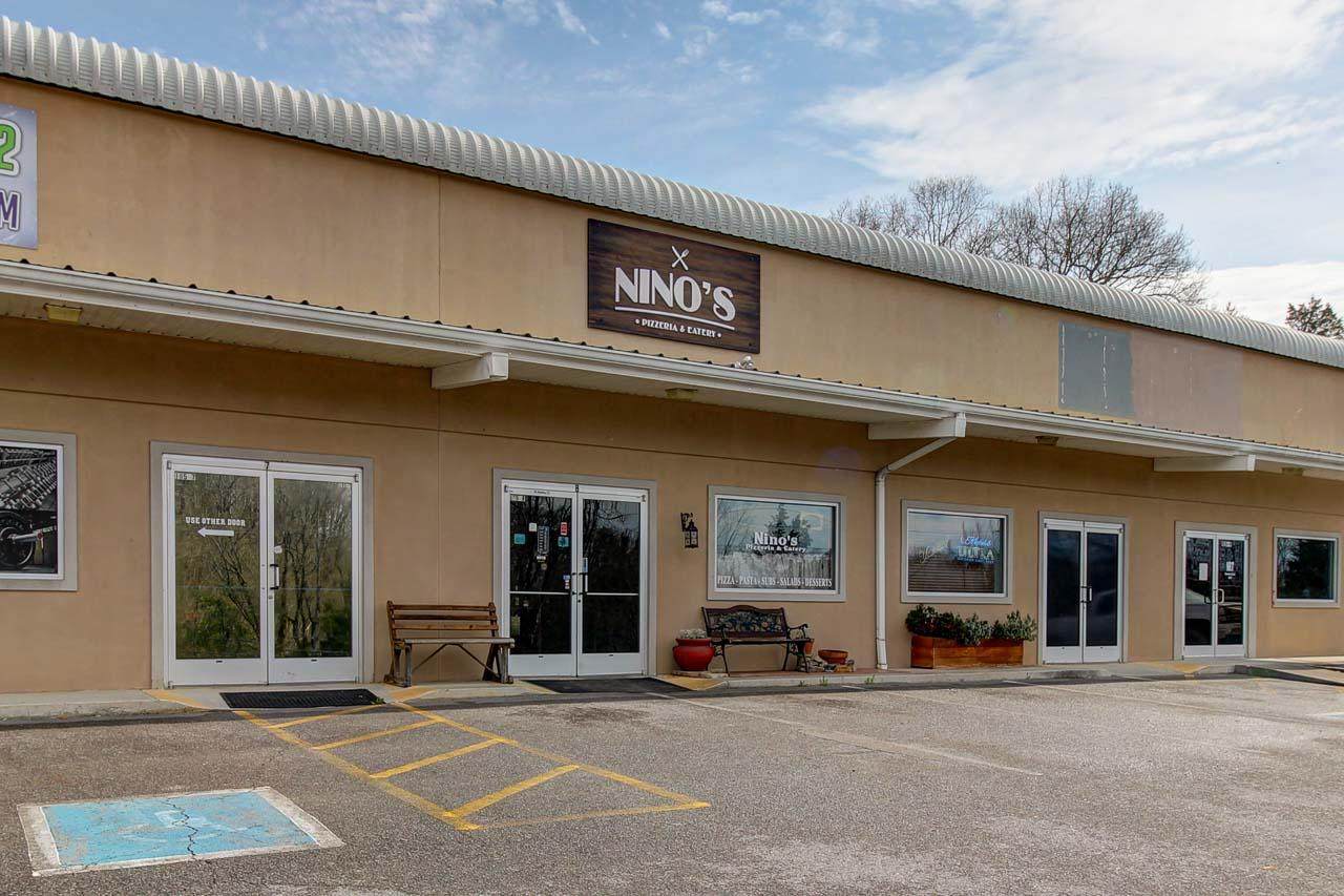 105 Long Springs Rd - Photo 1