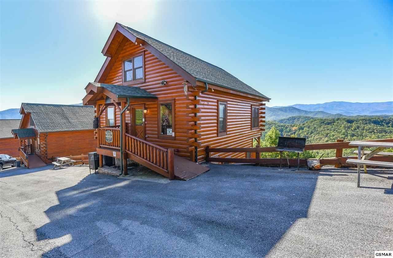 3113 Lakeview Lodge Drive - Photo 1