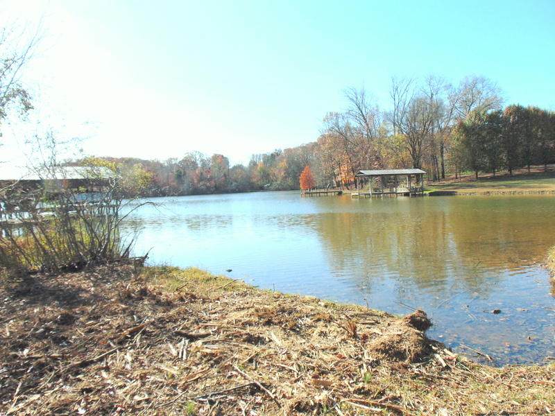 162 Pinoak Drive - Photo 1