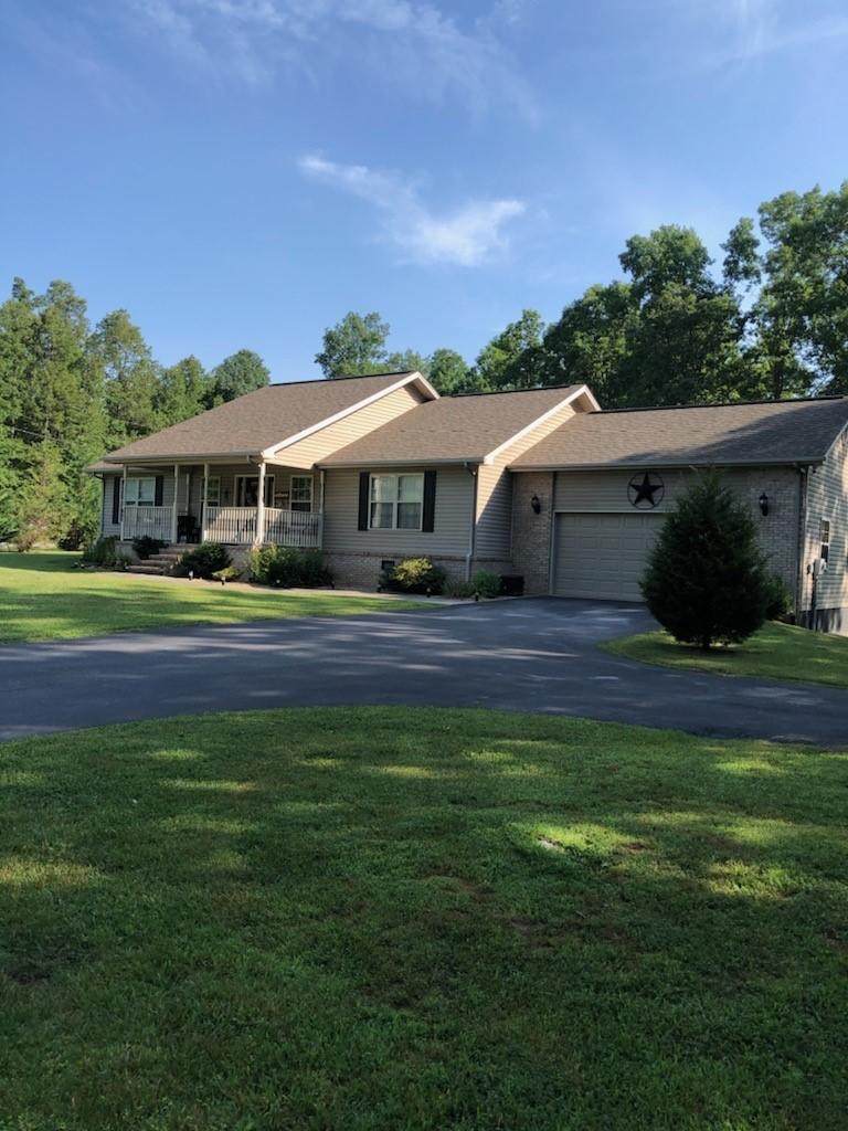 601 Aqum Circle - Photo 1