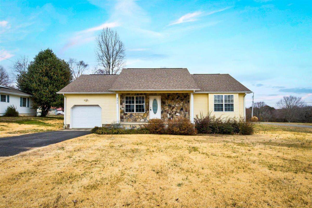 371 Lake Hills Circle - Photo 1