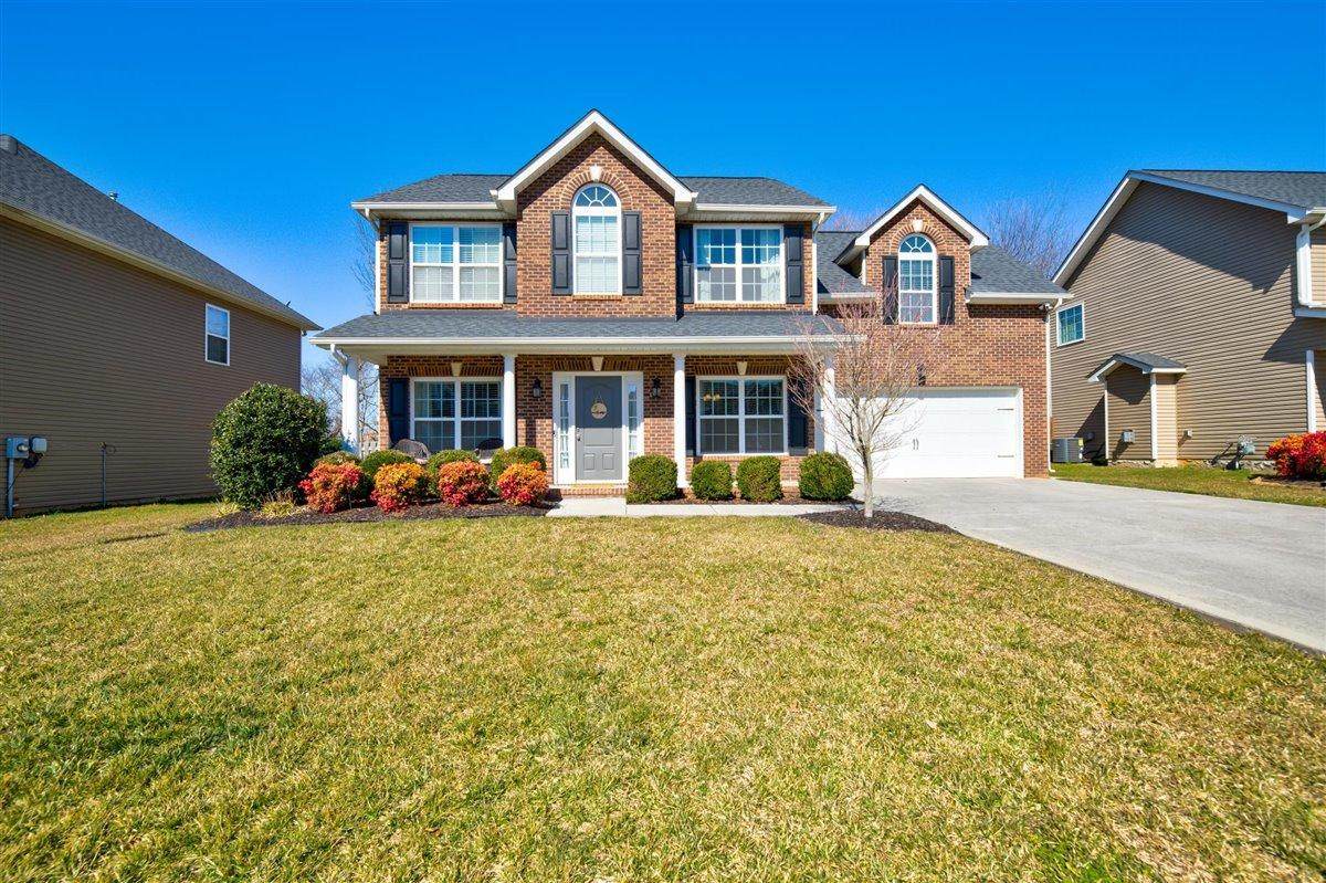 1562 Chariot Lane - Photo 1