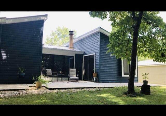 118 Lakeshire Dr - Photo 1