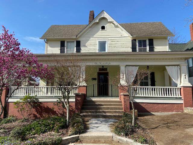 308 Hills St - Photo 1