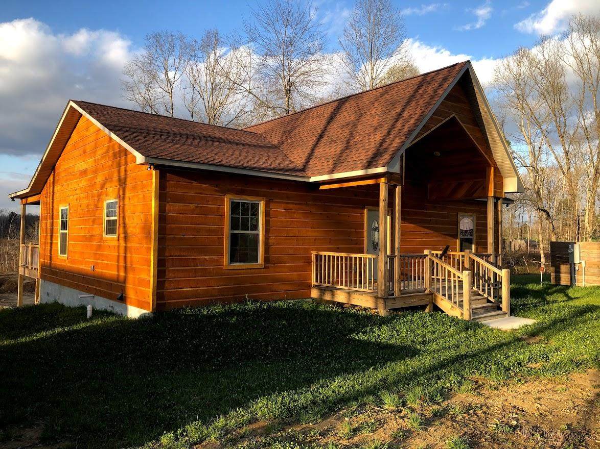 2021 Memory Garden Rd - Photo 1