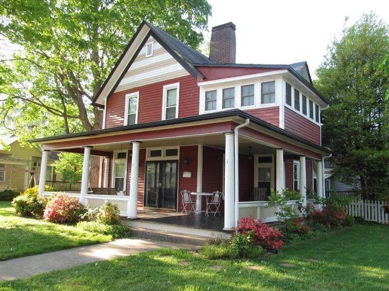 214 Mccaslin Ave - Photo 1