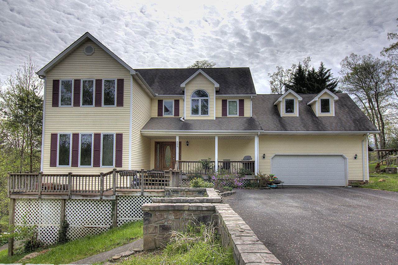 4559 Powdermill Estates Rd - Photo 1