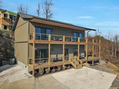 833 Village Loop Rd - Photo 1