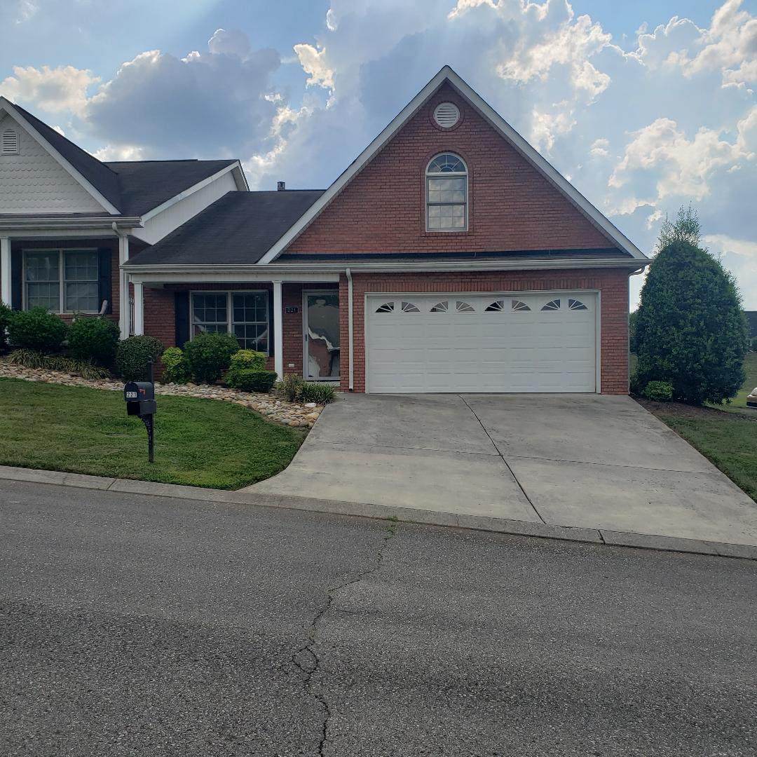 221 Montalee Way - Photo 1
