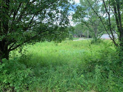 887 Crescent Drive - Photo 1