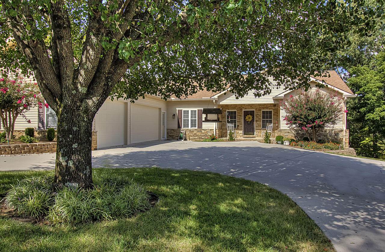 140 Gigi Lane - Photo 1