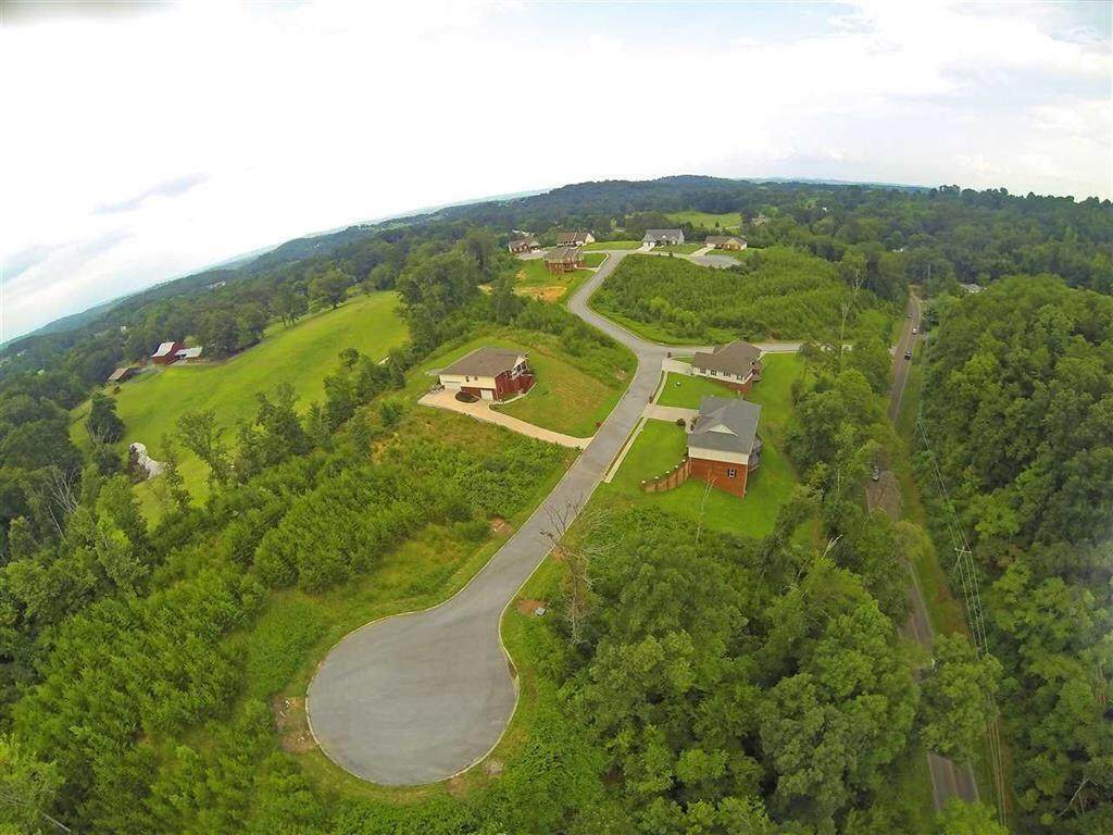 112 Nichole Drive - Photo 1