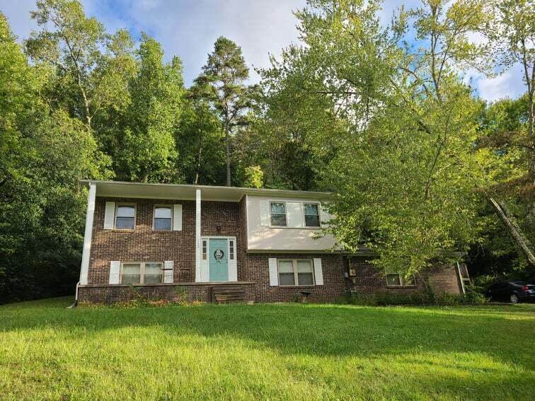 122 Lemons Lane - Photo 1