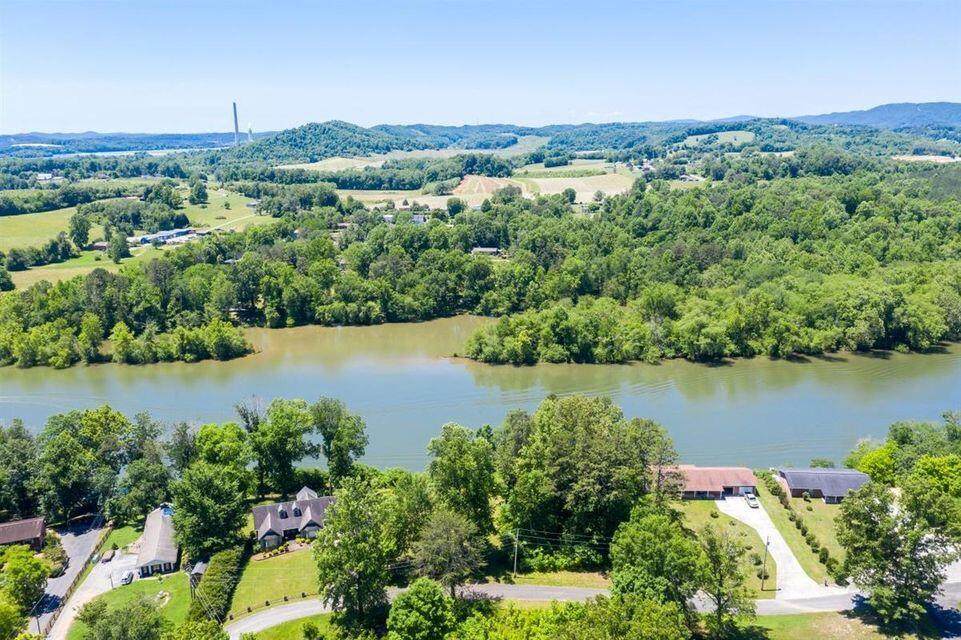 176 Lakewood Estates Lane - Photo 1