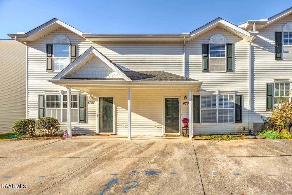 4709 Scepter Way - Photo 1
