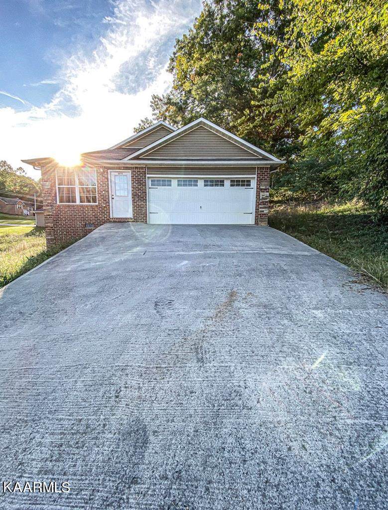 1075 Crest Drive - Photo 1
