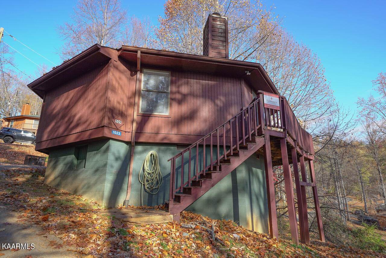 1023 Villa Ln. - Photo 1