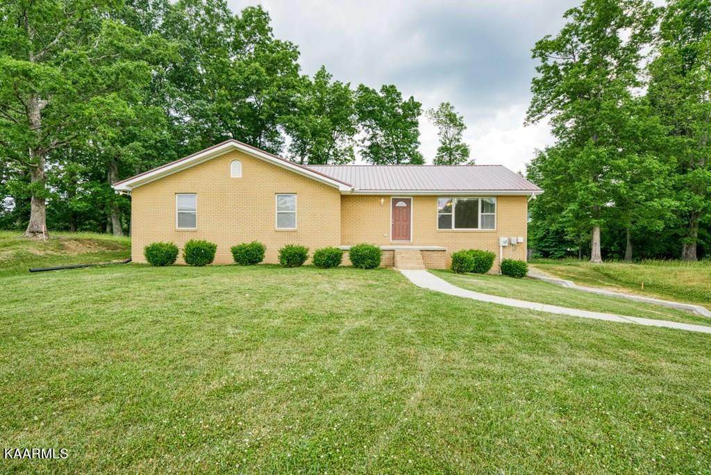 5363 Crossville Hwy - Photo 1
