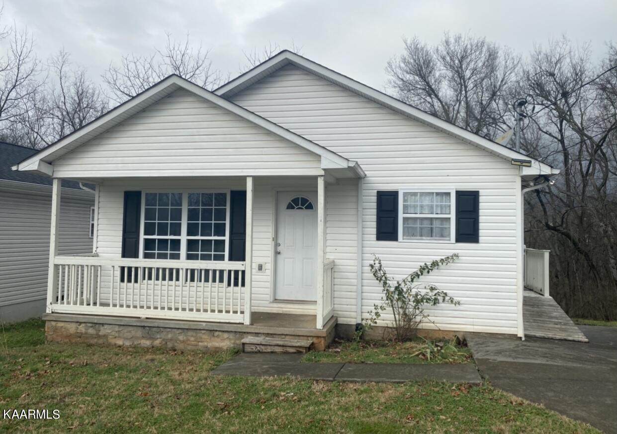 254 Edison St - Photo 1
