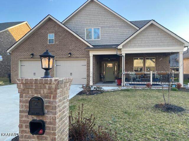 385 Chimney Rock Drive - Photo 1
