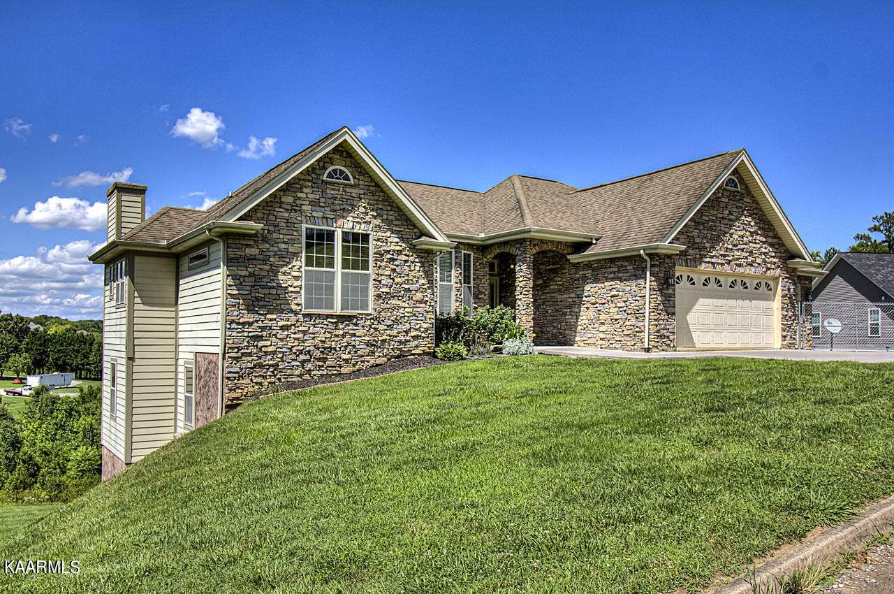 3232 Sandpiper Court - Photo 1
