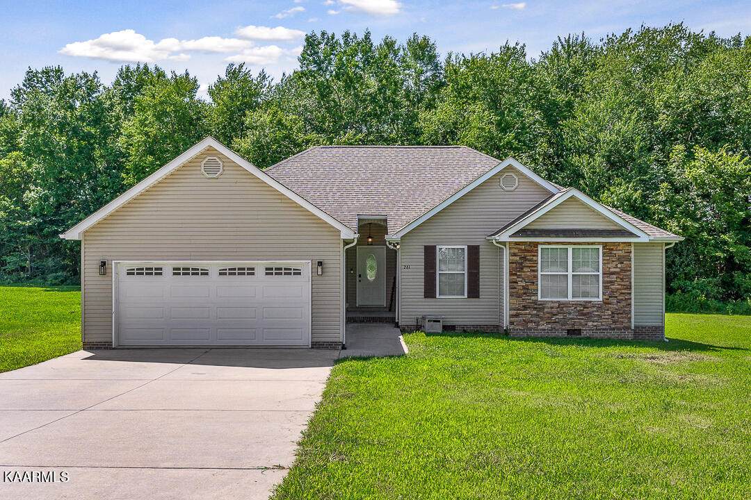 261 Derby Lane - Photo 1