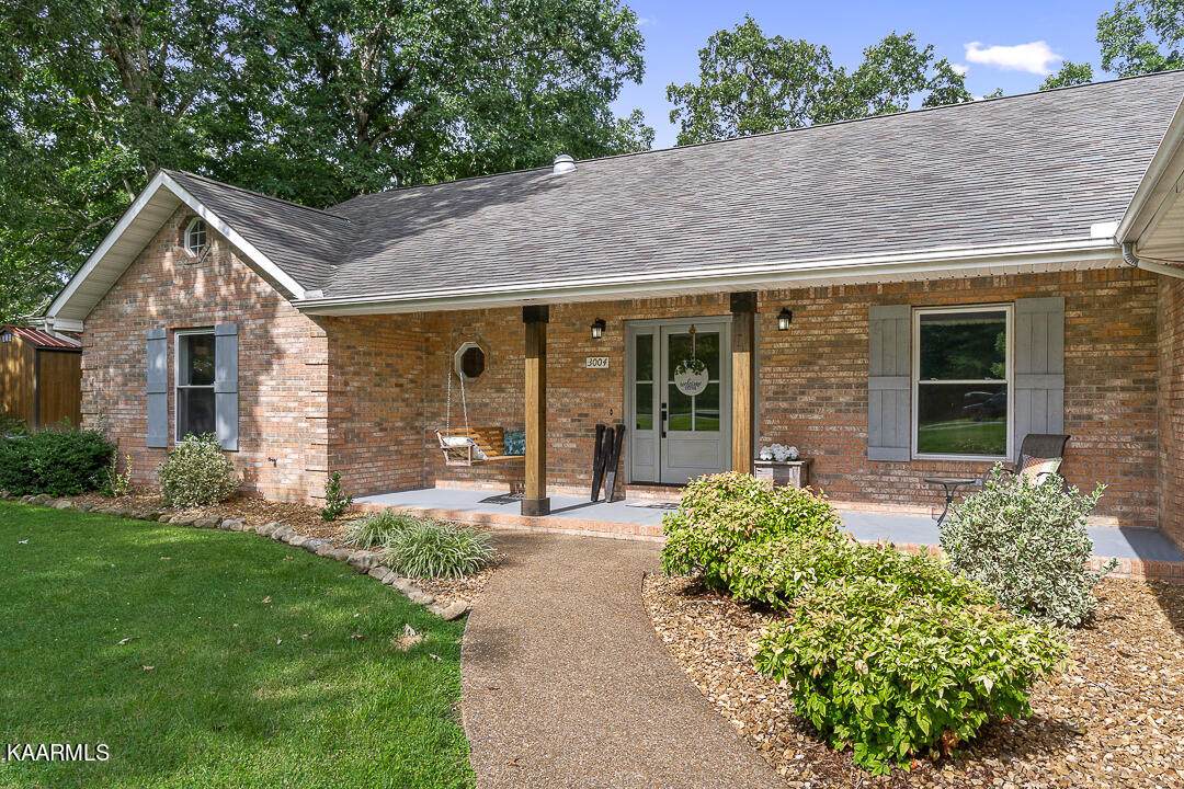 3004 Seminole Loop - Photo 1