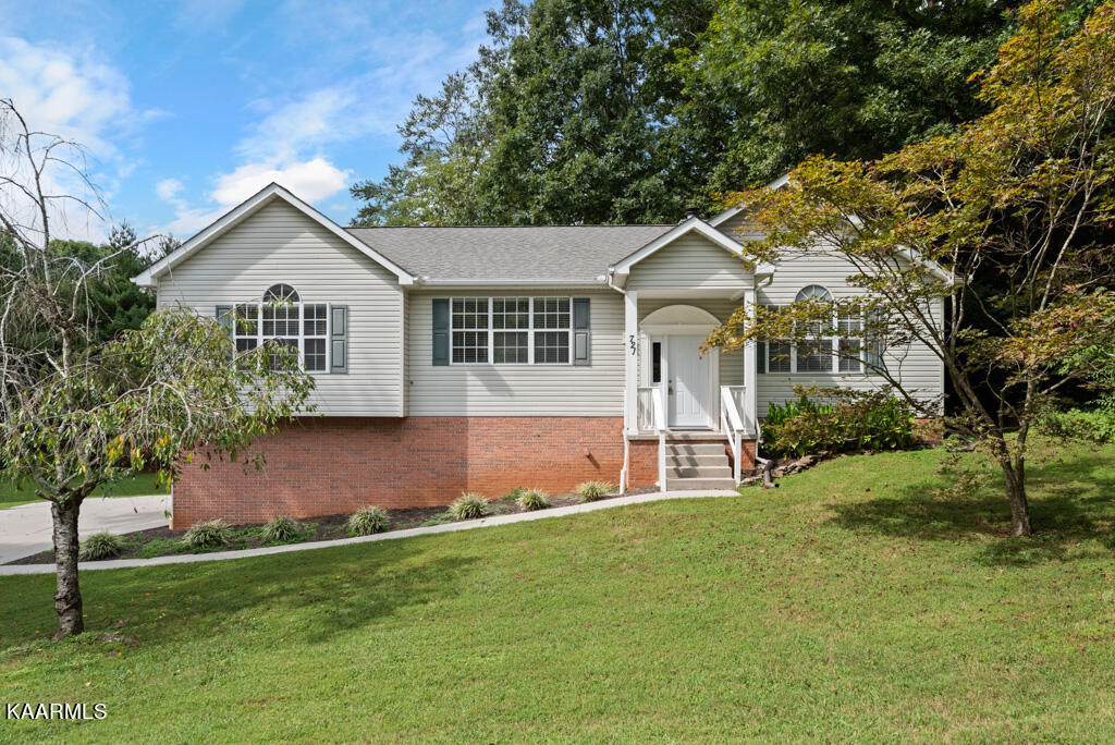 721 Pine Valley Rd - Photo 1