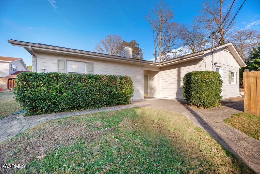 119 Newberry Circle - Photo 1