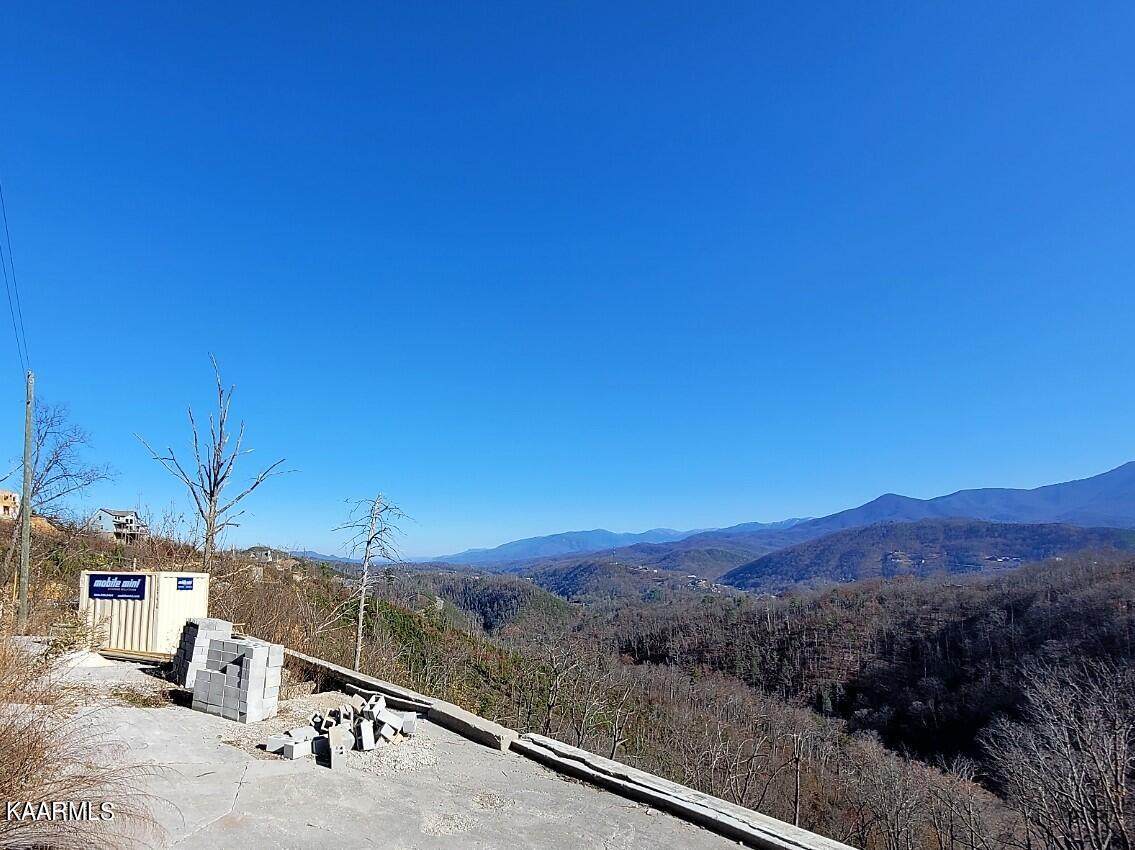 830 Village Loop Rd - Photo 1