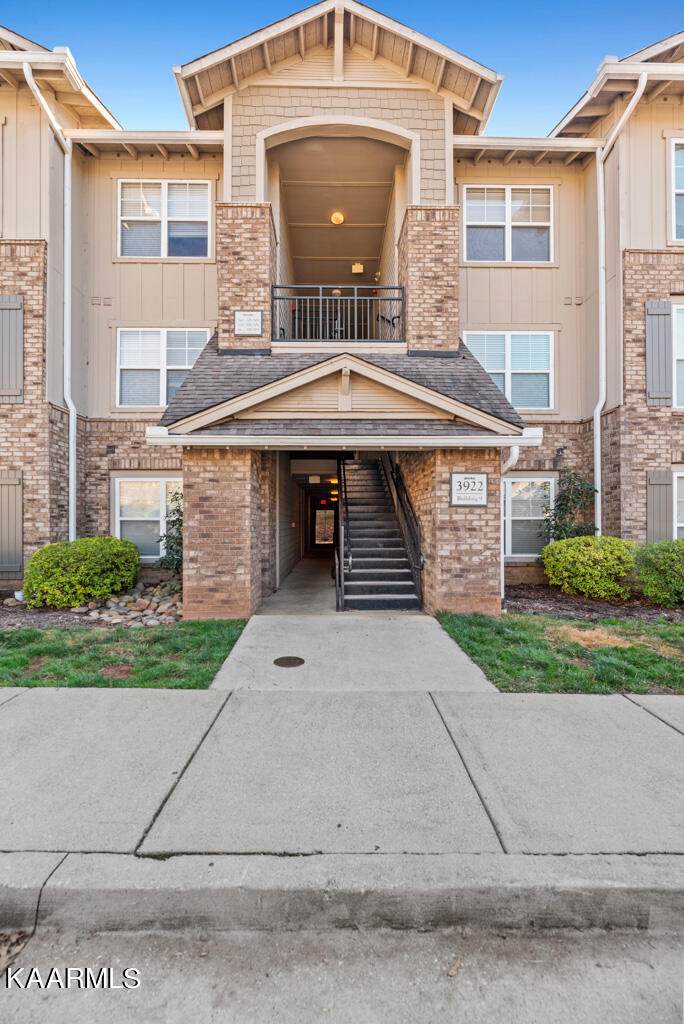 3922 Cherokee Woods Way - Photo 1
