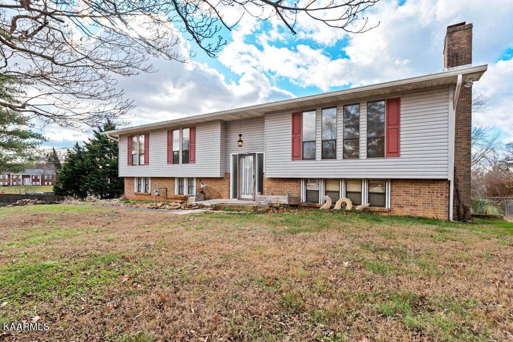 7305 Tristan Rd - Photo 1