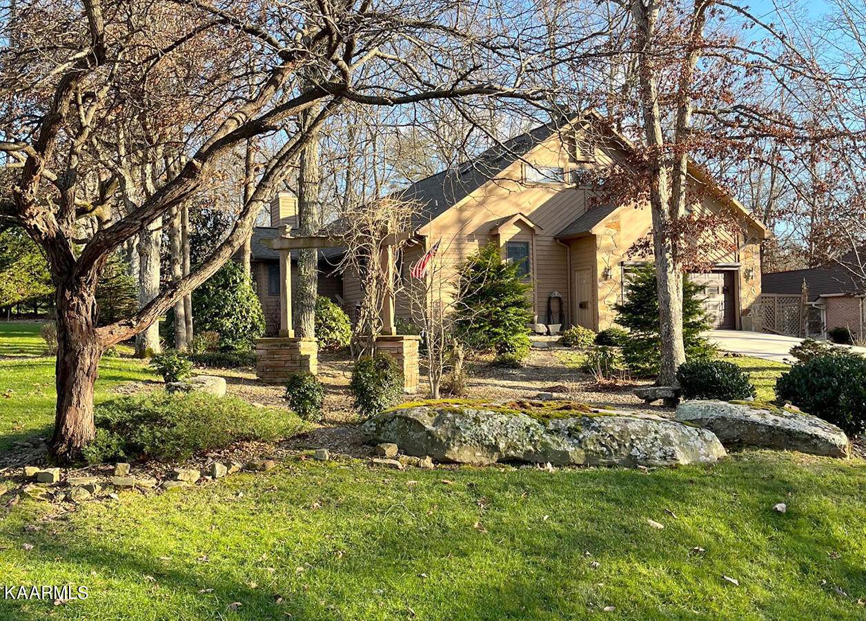 101 Wickham Lane - Photo 1