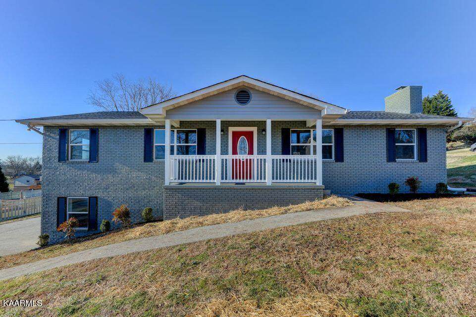 3636 Lakeside Drive - Photo 1