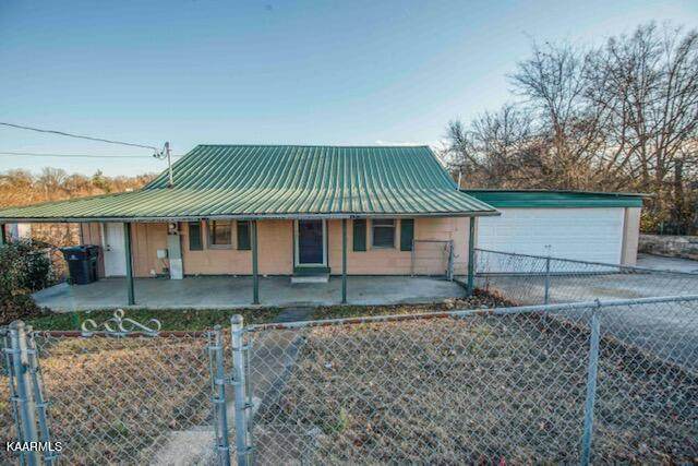 178 Hillview Ave - Photo 1