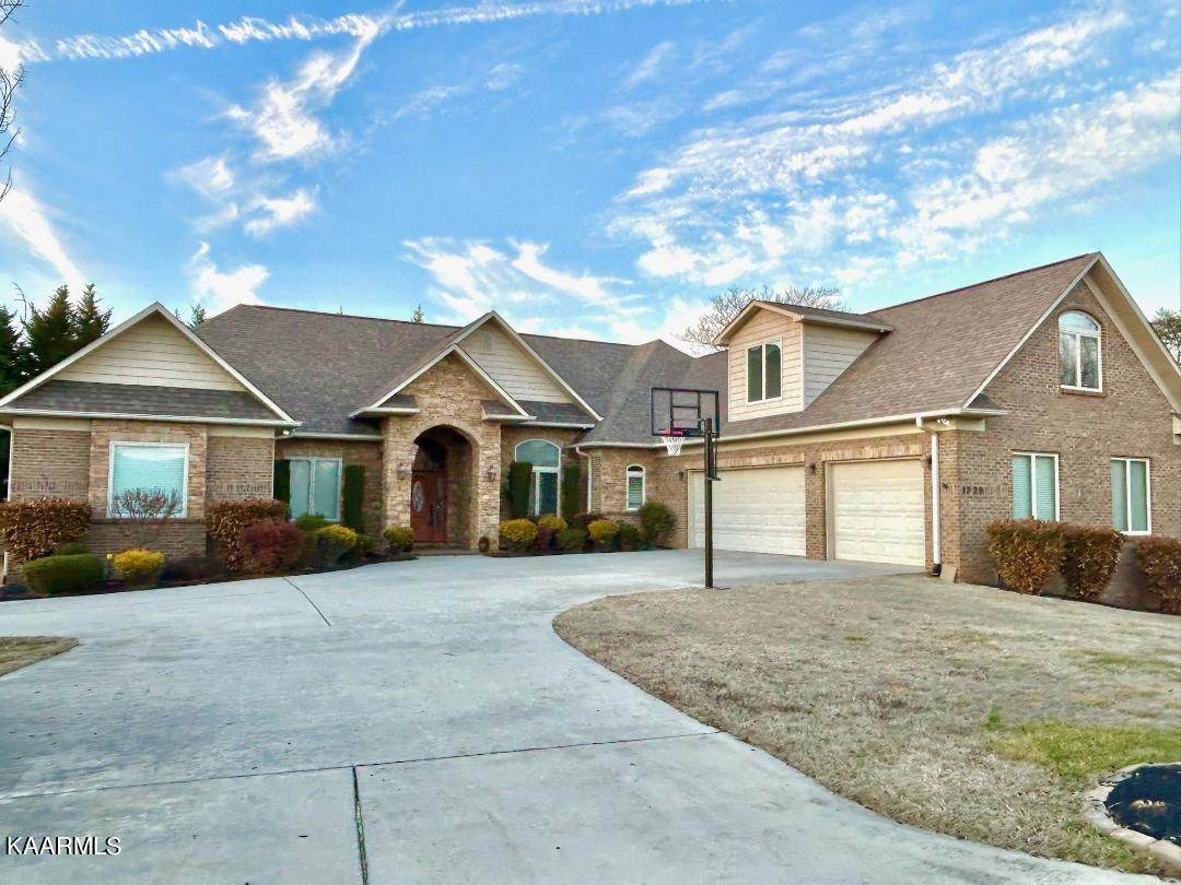 1329 Woodland Trace - Photo 1