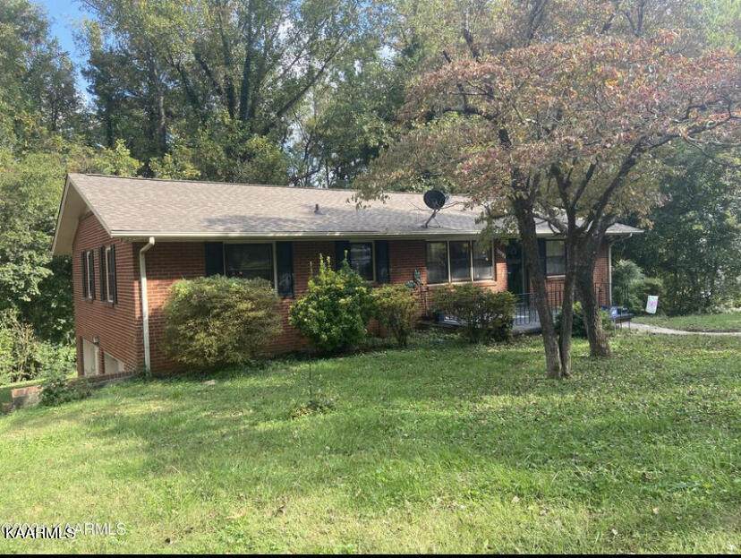 3604 Sprucewood Rd - Photo 1
