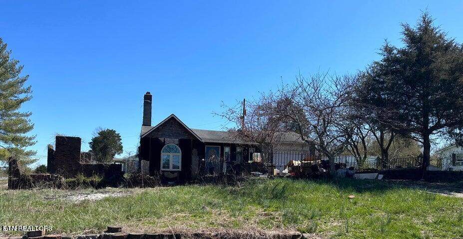 137 Sadie Lane - Photo 1